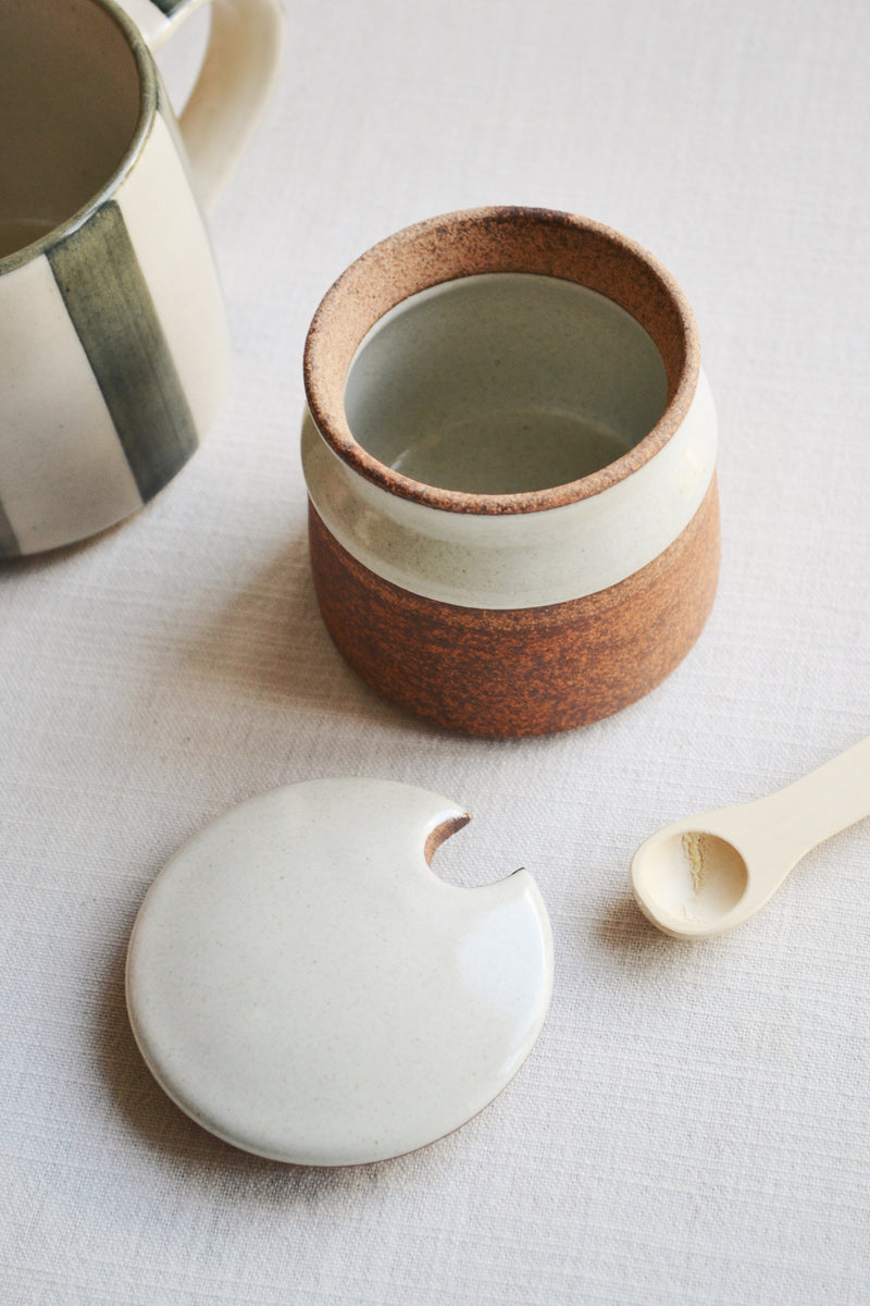 Stoneware Sugar Pot with Spoon - Milk White