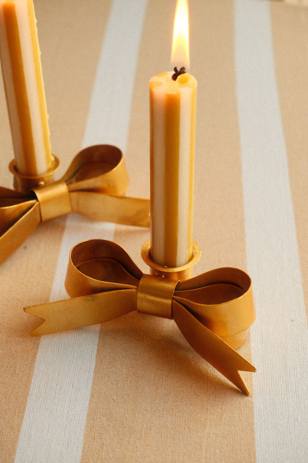 Gold Iron Bow Candle Holder
