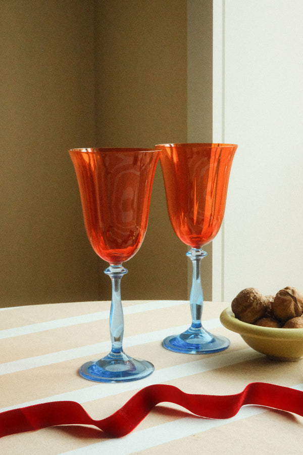 Set of Two Paradise Optic Wine Glasses