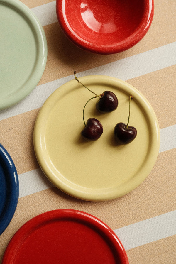 Chunky Edge Small Plate- Four Colours Available
