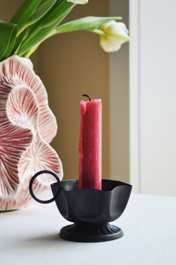 Frill Iron Candle Holder