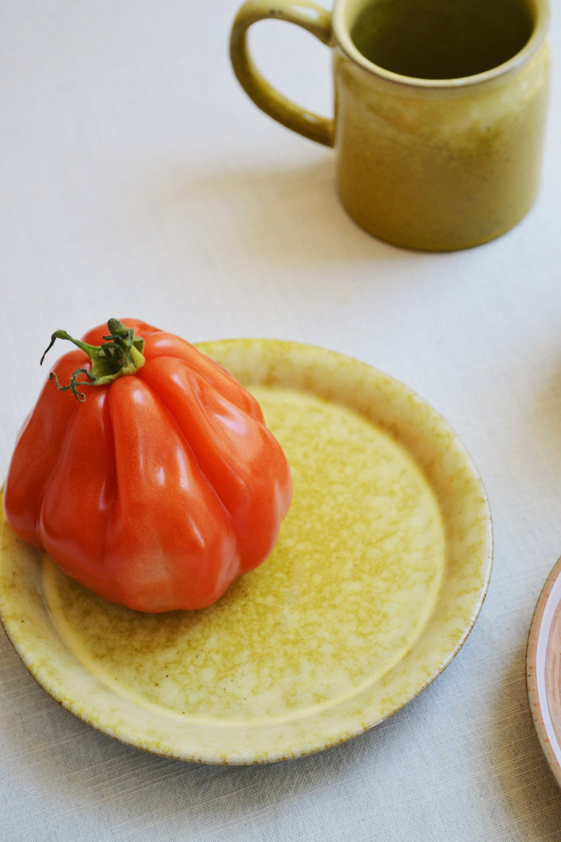 Sunset Stoneware Cake Plate - Two Colours Available