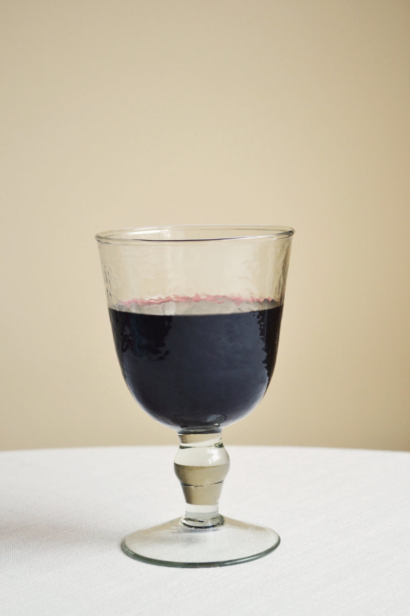 Verre Clear Hammered Wine Glass