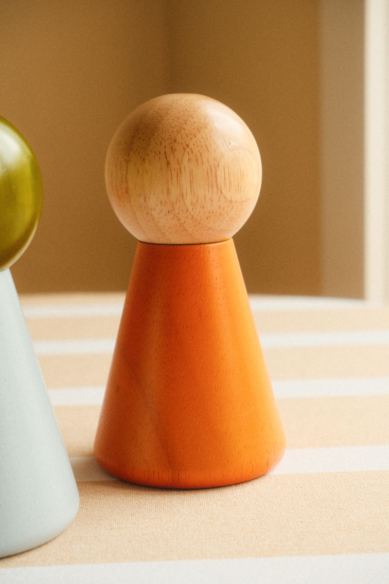 Wooden Salt and Pepper Grinder - Two Colours Available