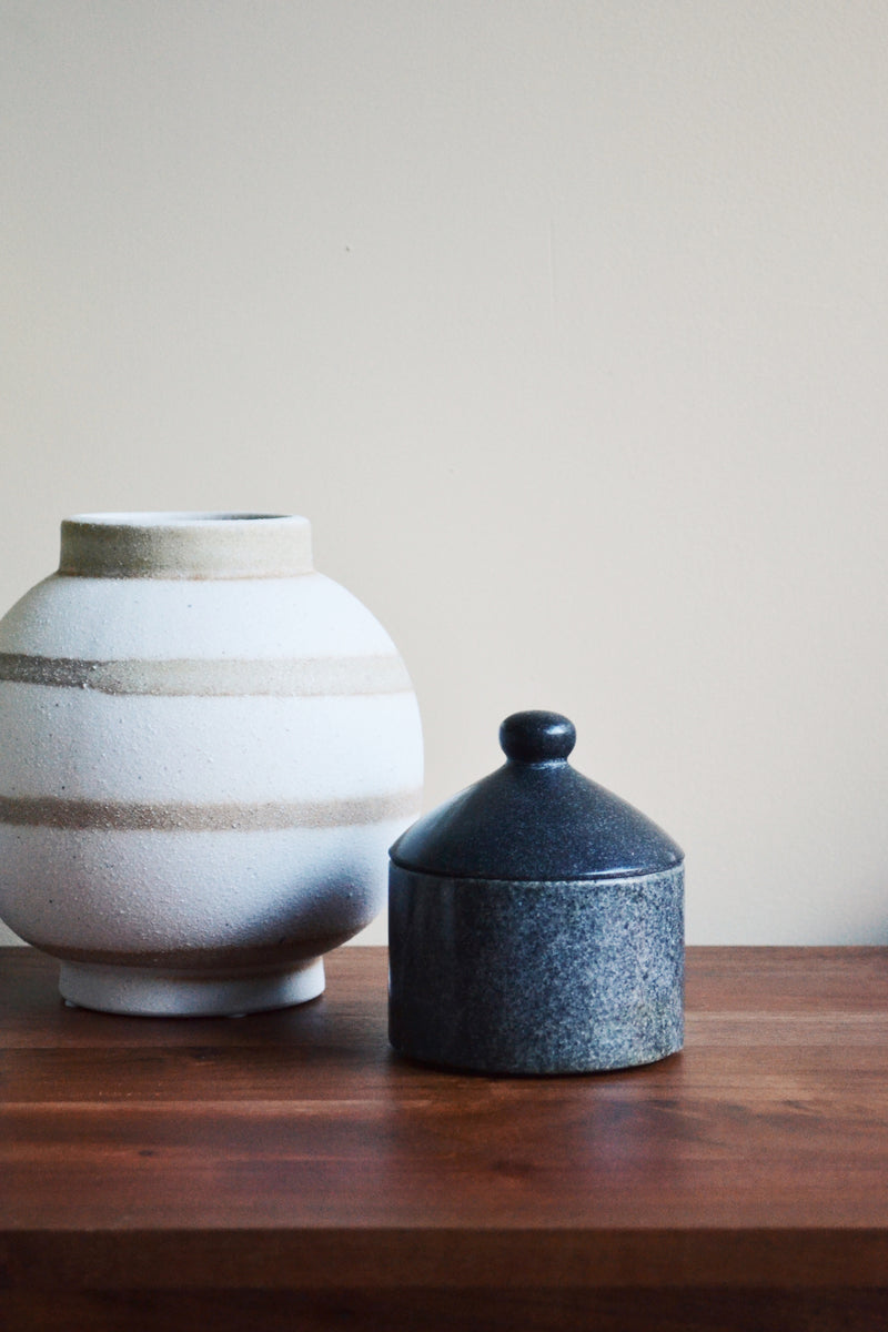 Black Marble Jar with Lid