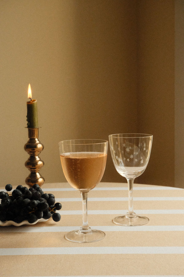 Set of Two Star Etched Wine Glasses - Clear