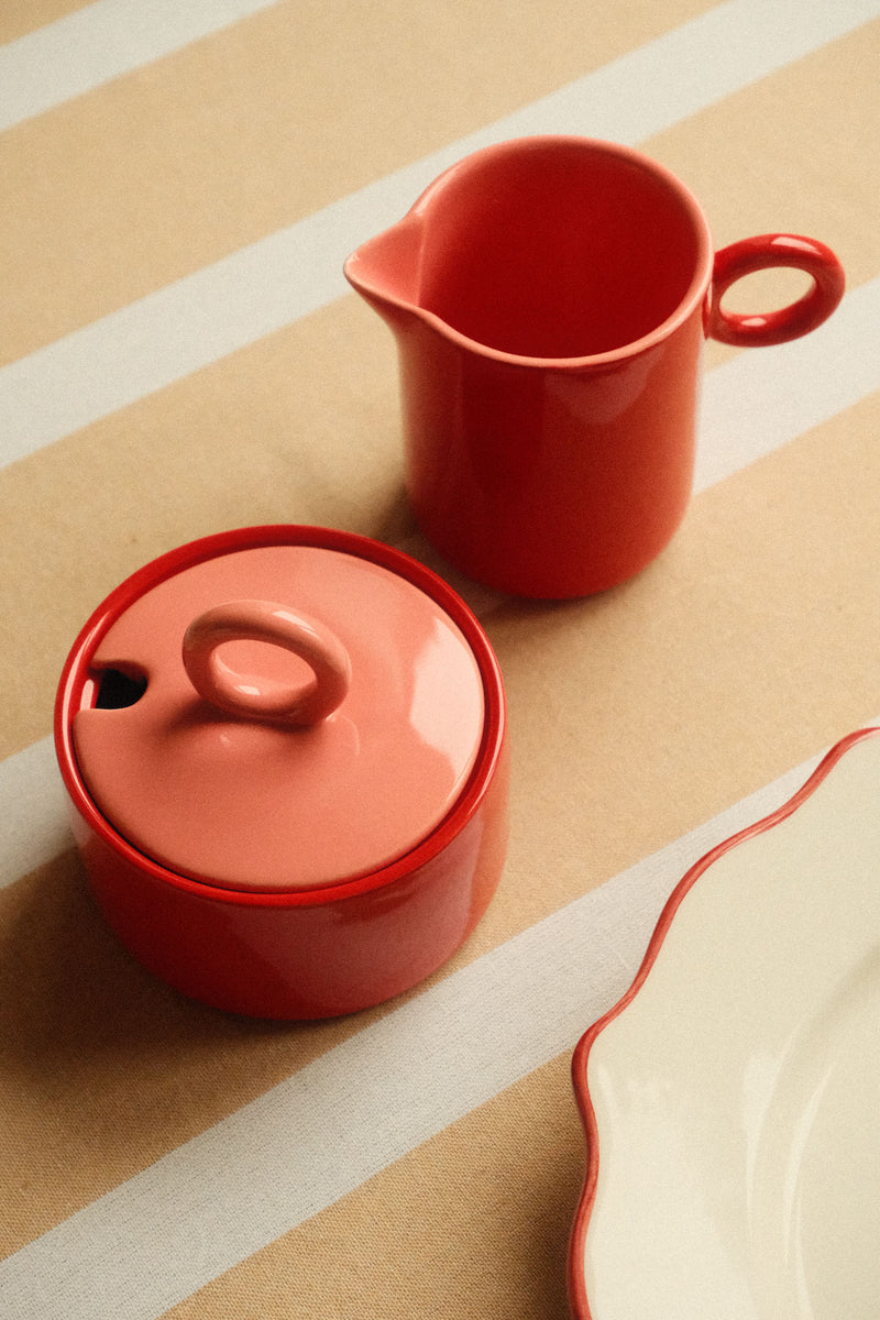 Red Sugar Pot