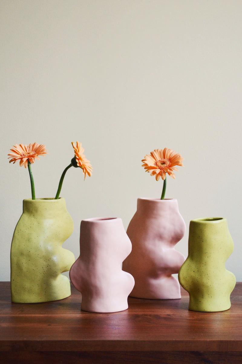 Fluxo Speckled Pistachio Green Vase - Large