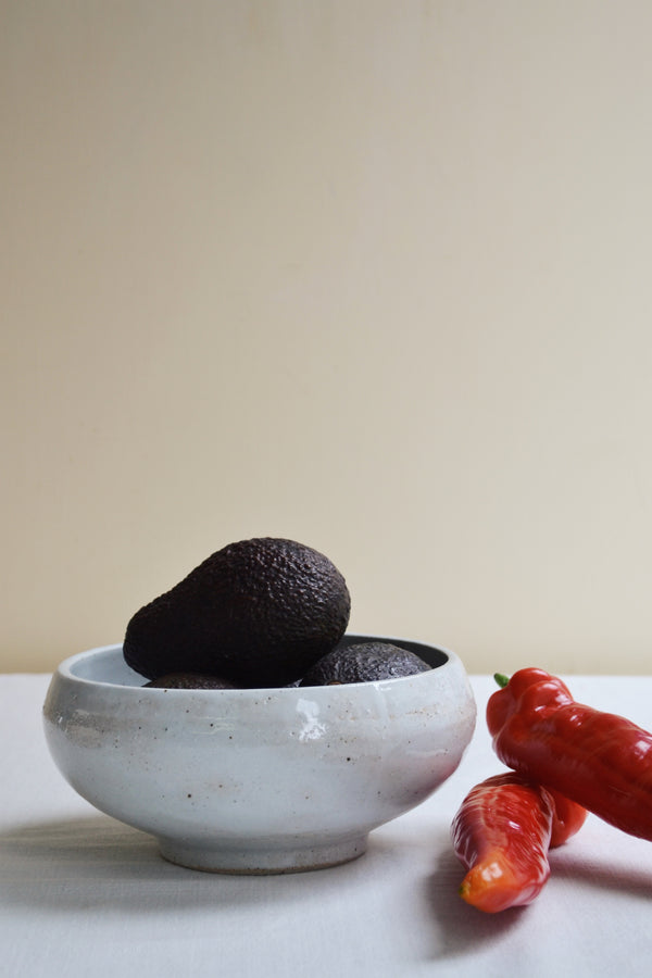 Rustic Ivory Stoneware Fruit Bowl