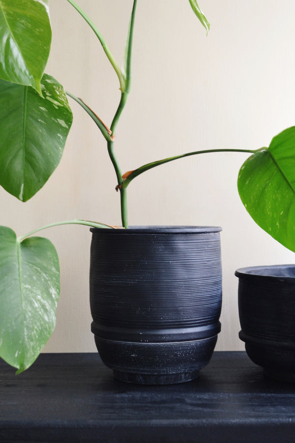 Dark Grey / Black Lined Concrete Planter - Two Sizes Available