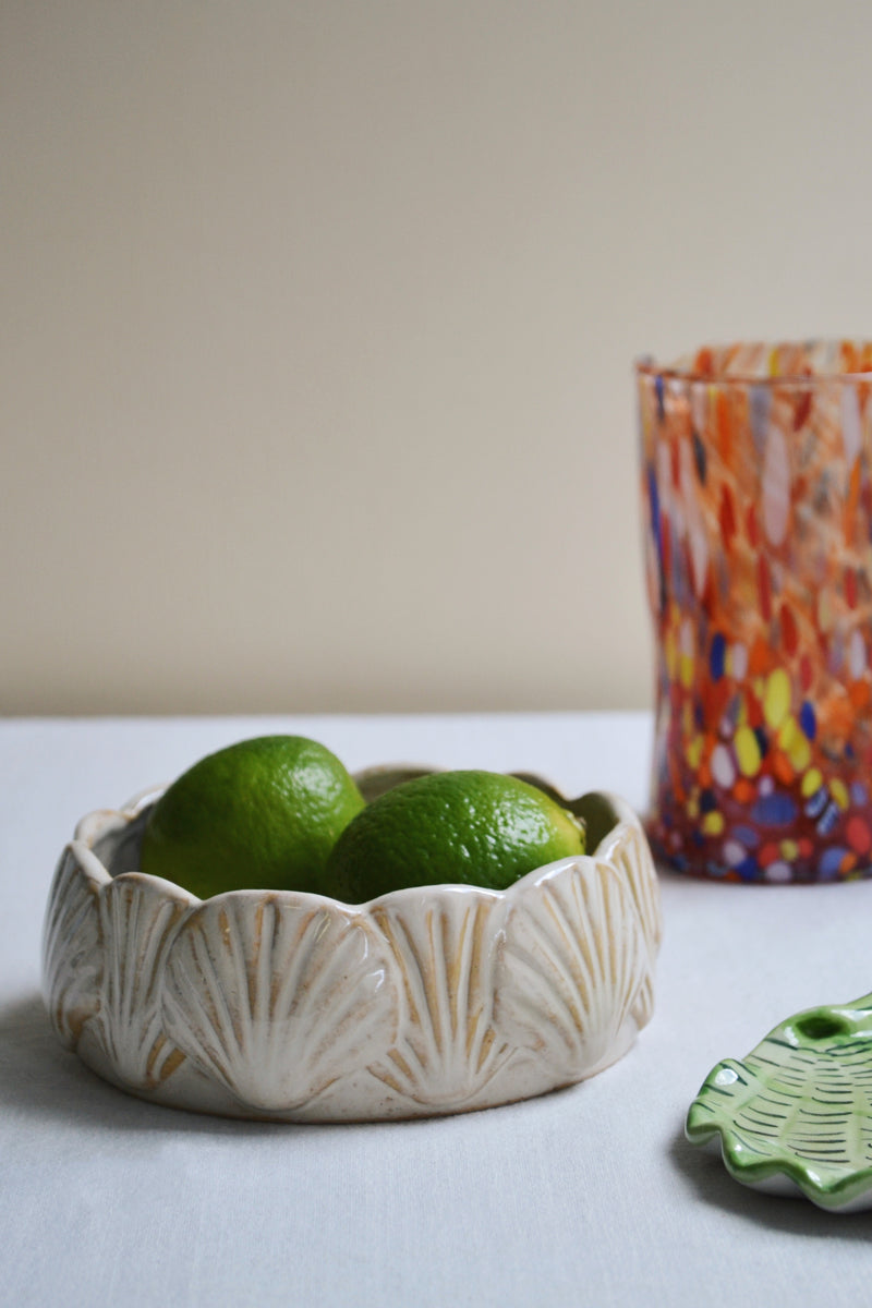 Seashell Stoneware Bowl