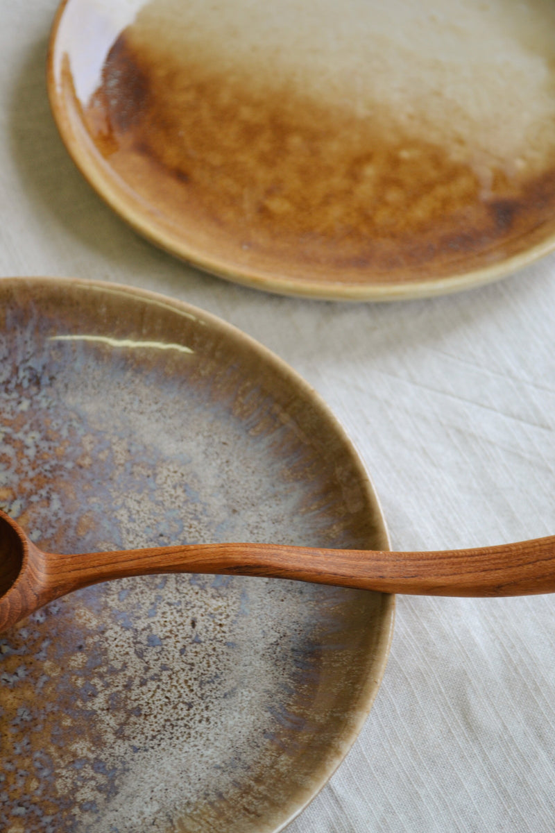 Set of Two Willow Ceramic Plates