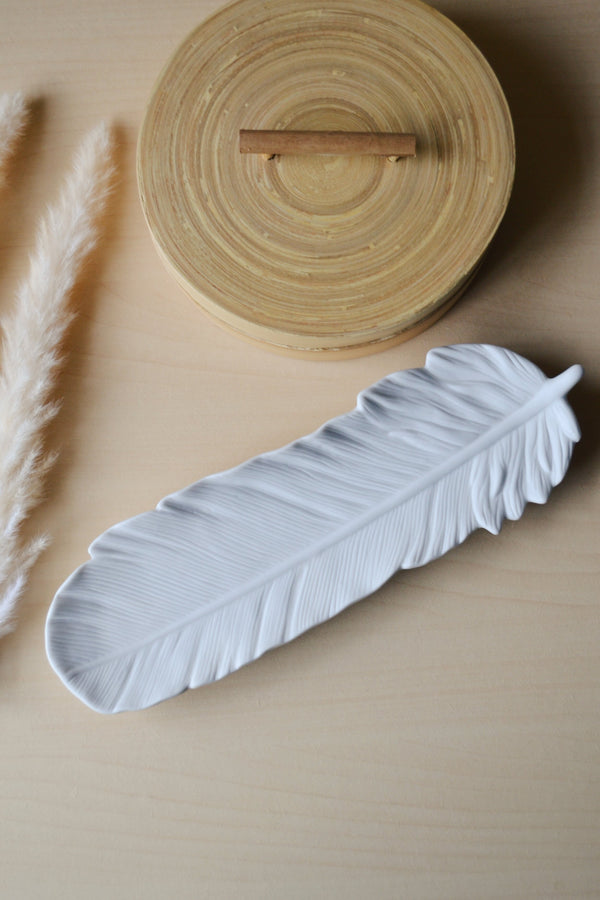 Porcelain Feather Dish - Large