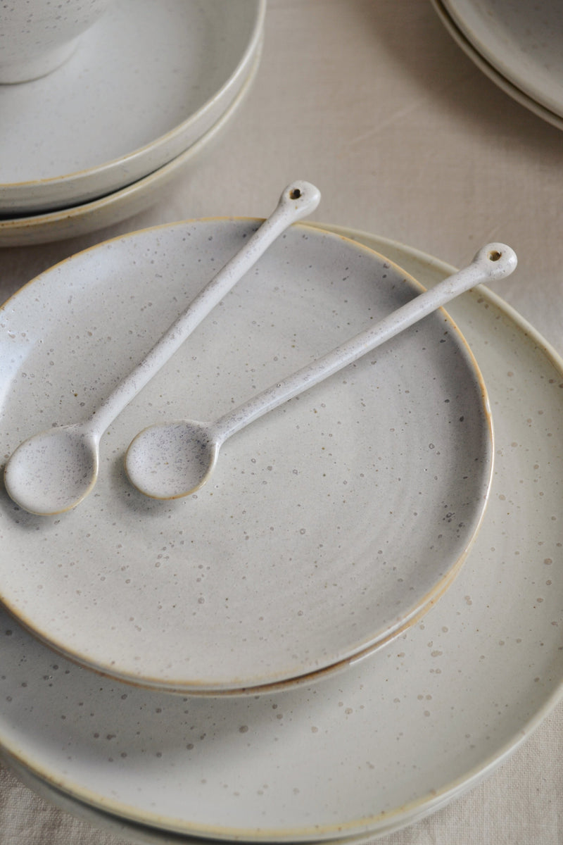 Alpine White / Grey Speckled Spoon