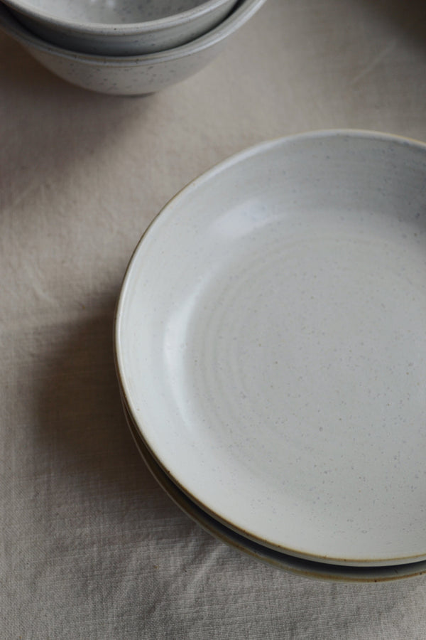 Alpine White / Grey Speckled Shallow Bowl