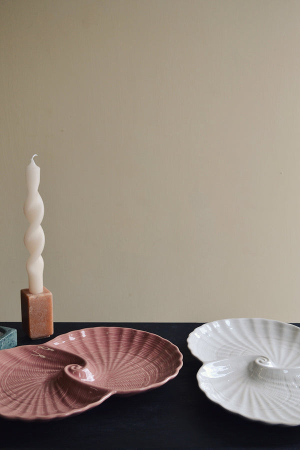 Double Shell Dish - Two Colours Available