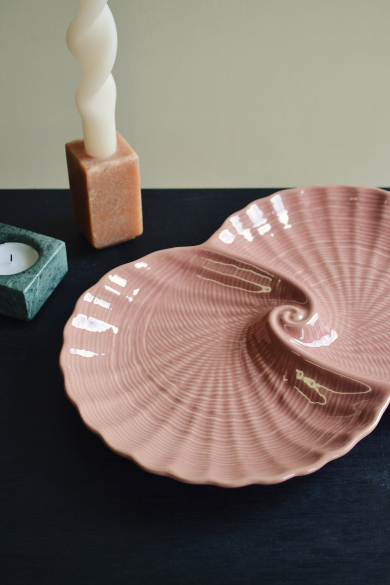 Double Shell Dish - Two Colours Available