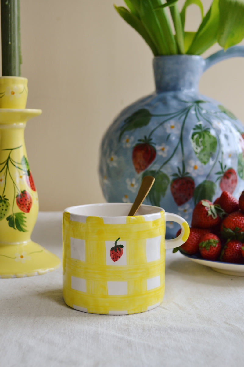 Yellow Checkered Strawberry Mug