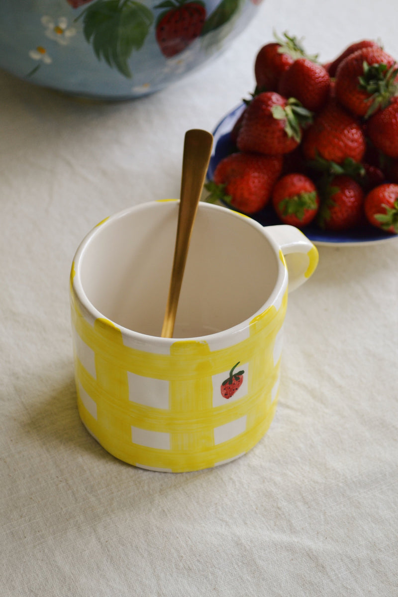 Yellow Checkered Strawberry Mug