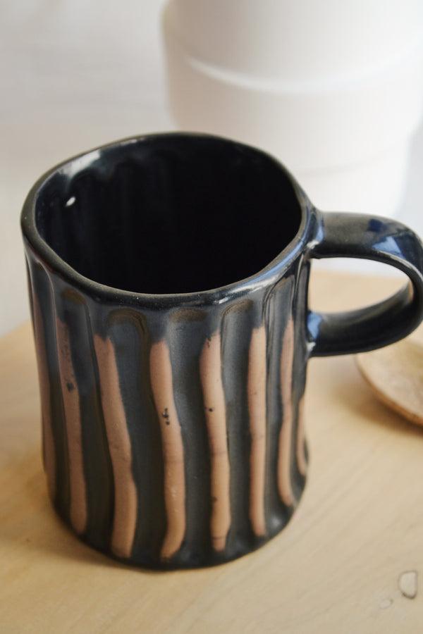 Cabin Mug - Black